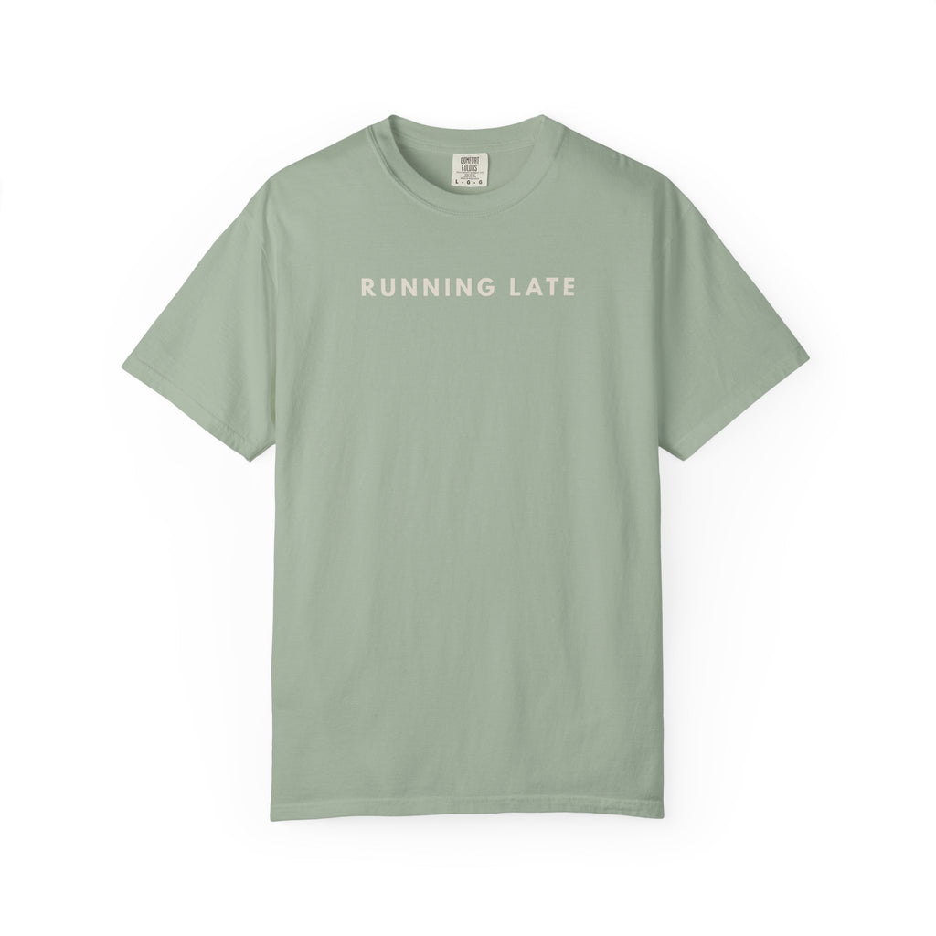 running late graphic tee in bay