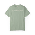 easily distracted graphic tee in bay